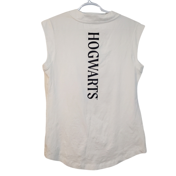 šHogwarts⢠Crest Sleeveless Top Ladies T-Shirt Woman NWOT Tank Top Medium - Picture 2 of 7